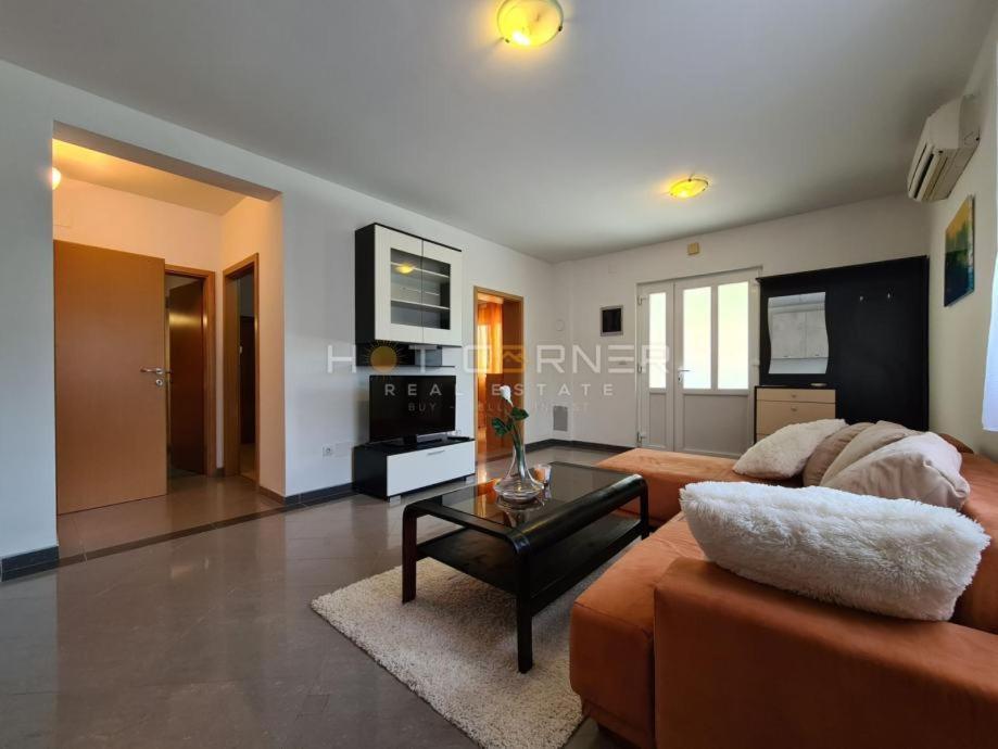 Apartman Nada Apartment Ližnjan Екстериор снимка